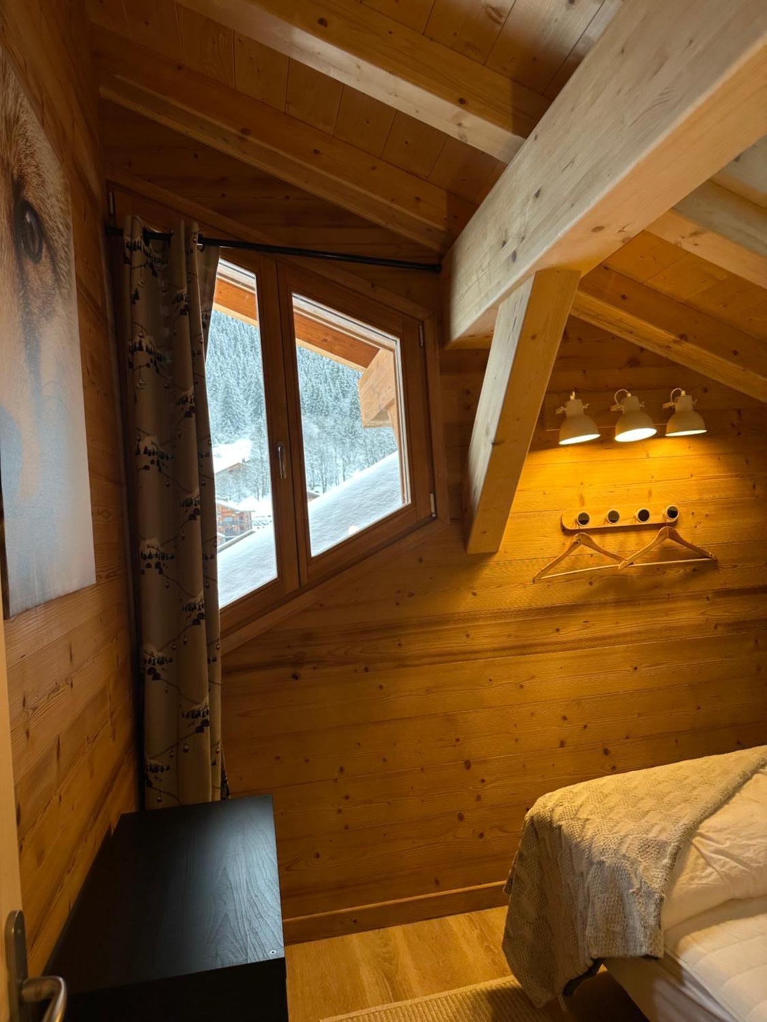 La Rose Des Neiges A Chatel Exterior photo