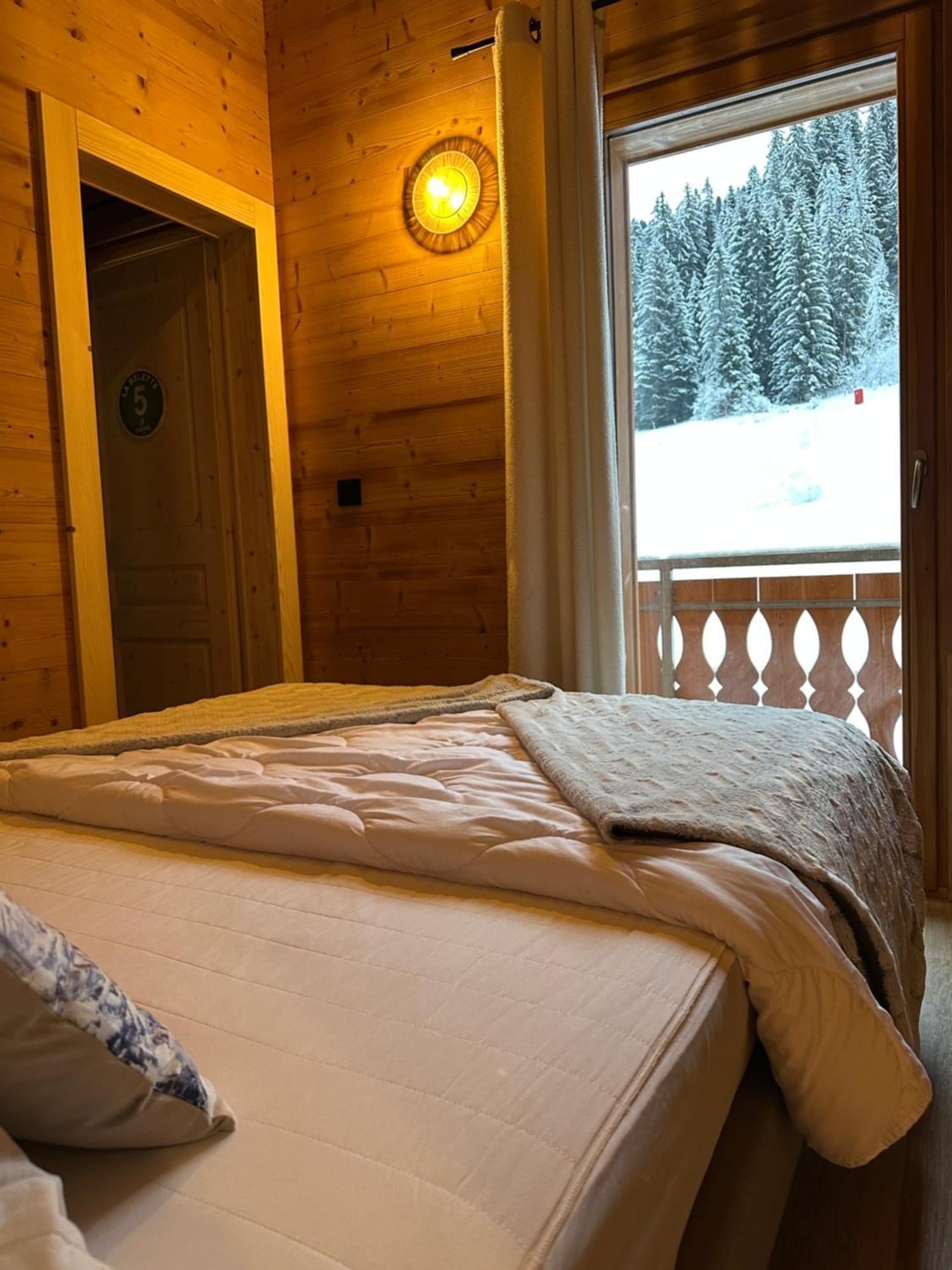La Rose Des Neiges A Chatel Exterior photo